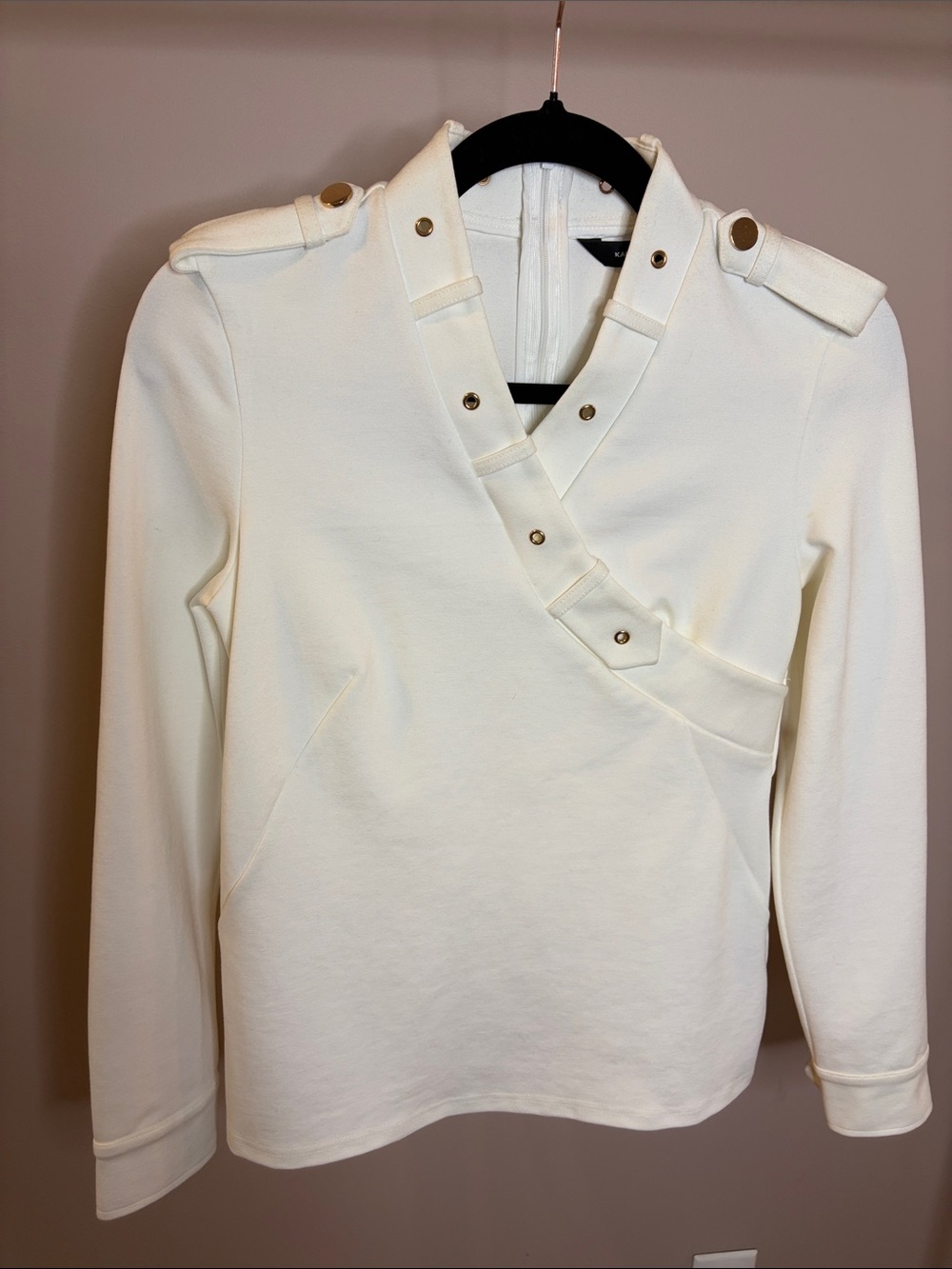 Karen Millen NWT Creamy White Top – Size 6
